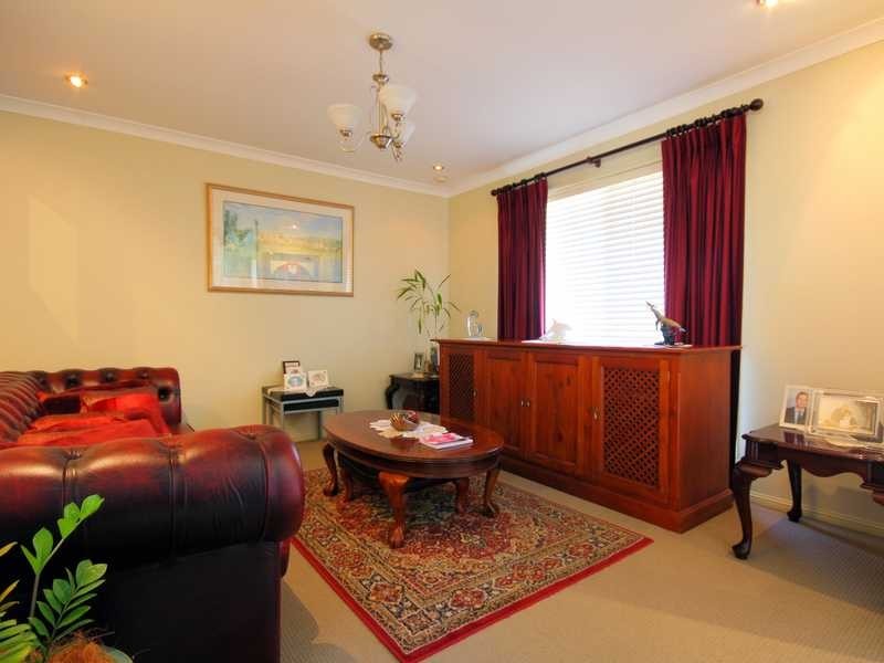 19 Tibrogargan Close, Loganholme QLD 4129