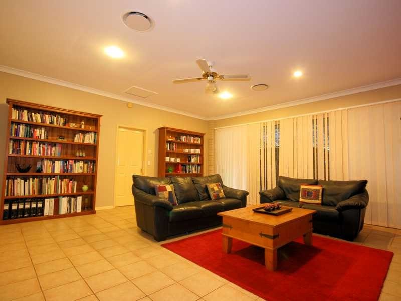 36 Boxer Avenue, Shailer Park QLD 4128