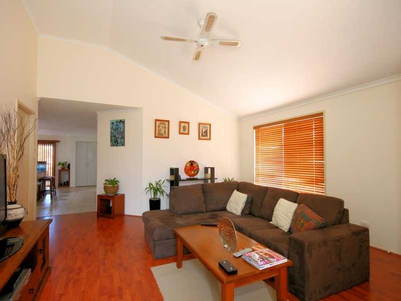 163B Pohon Drive, Tanah Merah QLD 4128