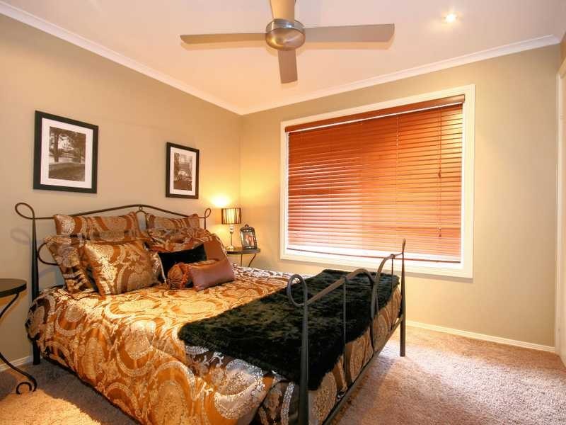 1 Mangaroon Court, Shailer Park QLD 4128