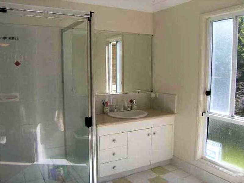 4 Vanistari Court, Shailer Park QLD 4128