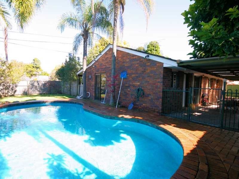 25 Springfield Crescent, Daisy Hill QLD 4127