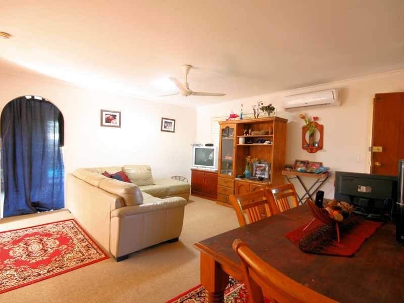 25 Springfield Crescent, Daisy Hill QLD 4127