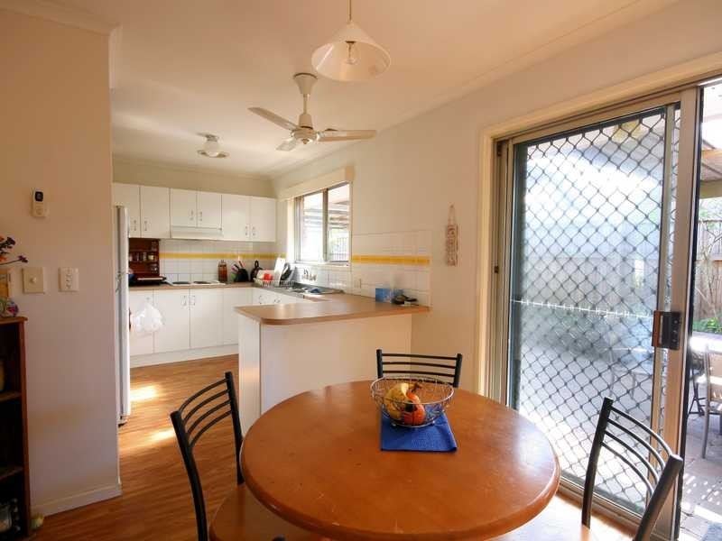 25 Springfield Crescent, Daisy Hill QLD 4127