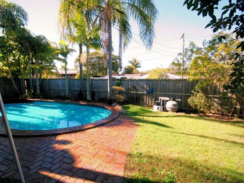 25 Springfield Crescent, Daisy Hill QLD 4127