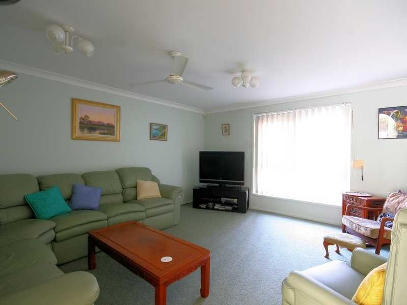 1 Tangadee Court, Shailer Park QLD 4128