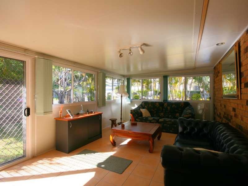 1 Tangadee Court, Shailer Park QLD 4128