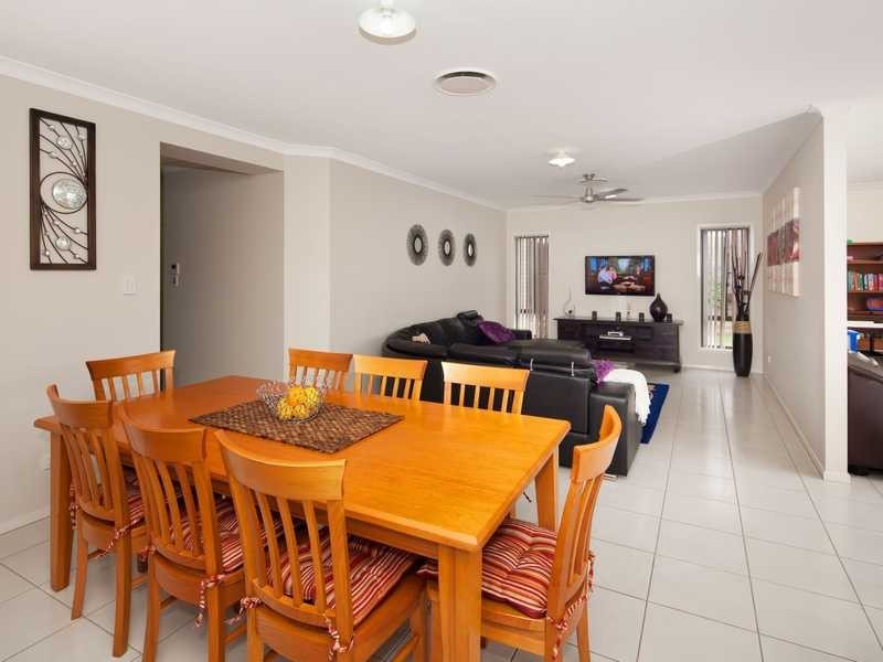 8 Nanny Shailer Street, Daisy Hill QLD 4127