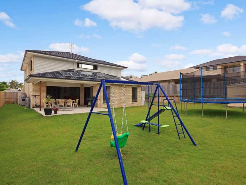 8 Nanny Shailer Street, Daisy Hill QLD 4127