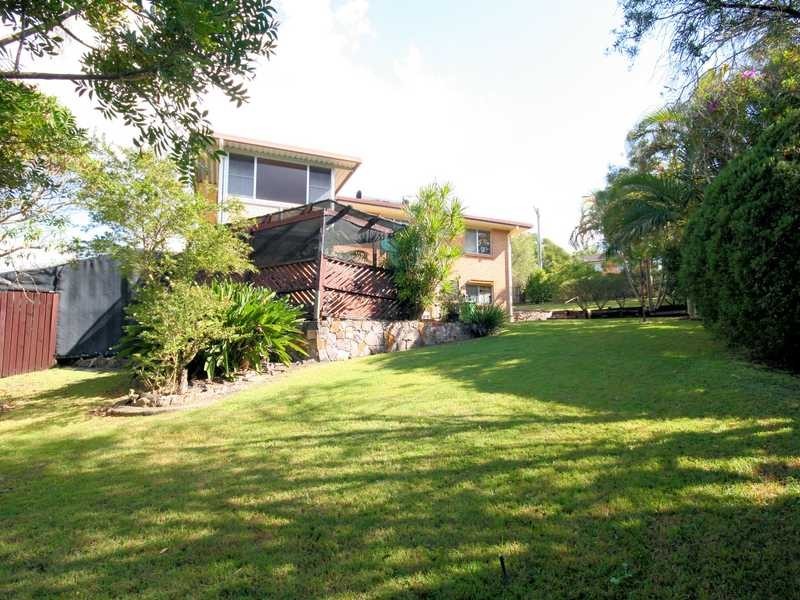 3 Drake Road, Springwood QLD 4127
