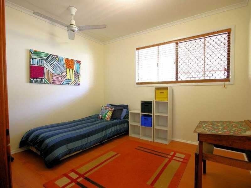 11 Rosewood Street, Daisy Hill QLD 4127