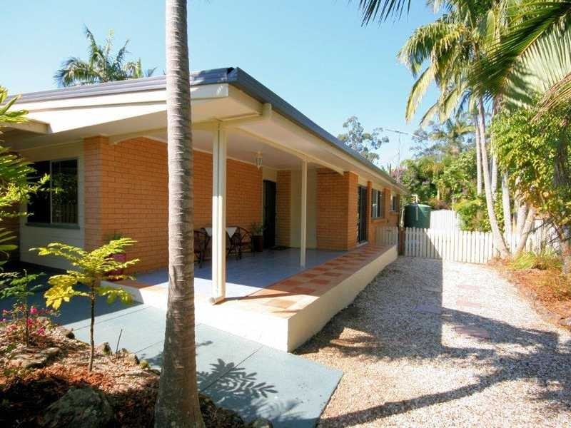 11 Rosewood Street, Daisy Hill QLD 4127