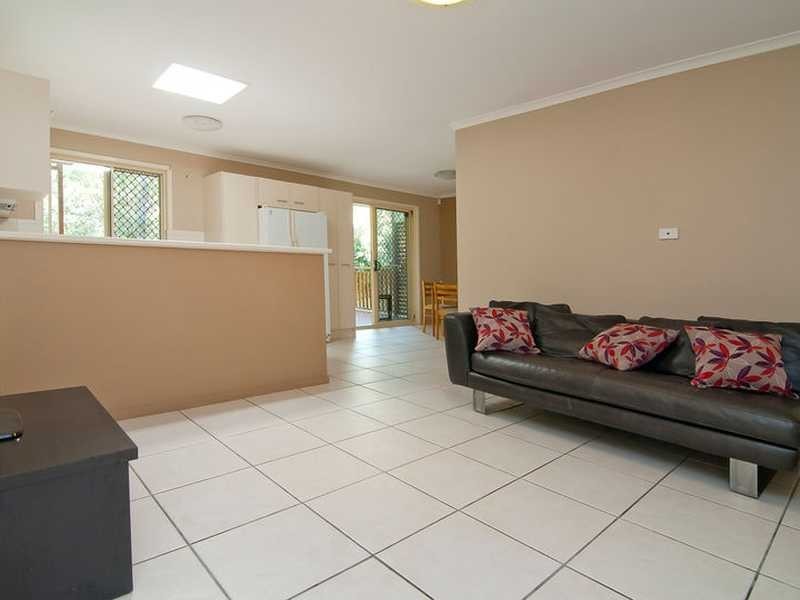 84-86 Parkview Crescent, Cornubia QLD 4130