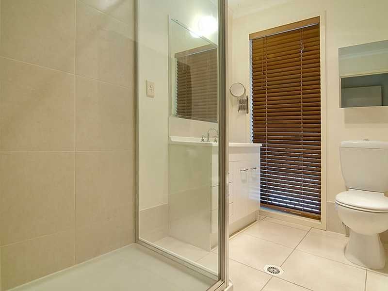 84-86 Parkview Crescent, Cornubia QLD 4130