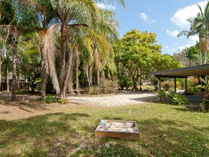 1-5 Barokee Drive, Tanah Merah QLD 4128