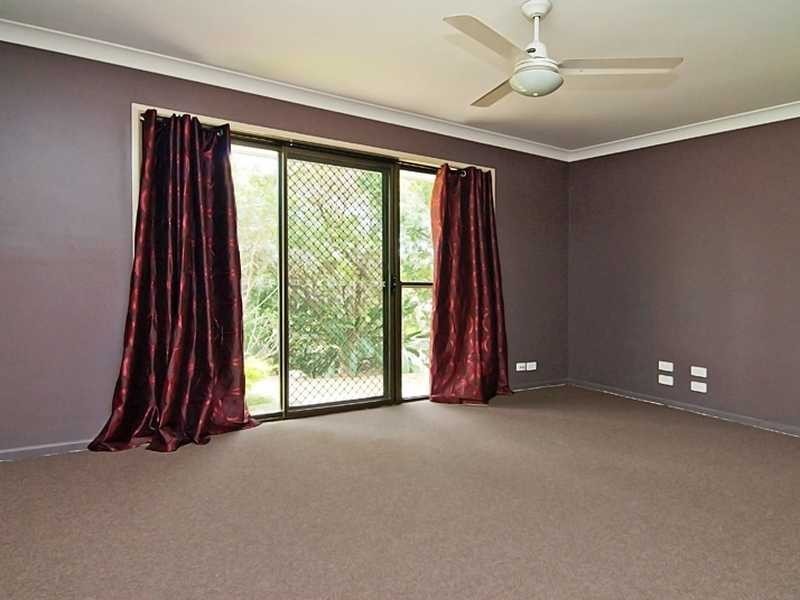 13 Shields Street, Mount Warren Park QLD 4207