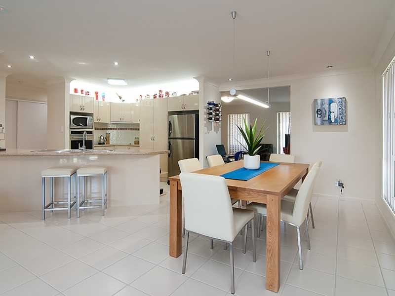 26 Oakvale Street, Underwood QLD 4119