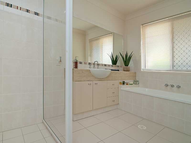 26 Oakvale Street, Underwood QLD 4119