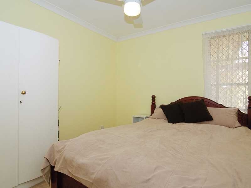 5 Wood Cl, Loganholme QLD 4129