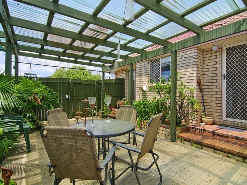 5 Wood Cl, Loganholme QLD 4129