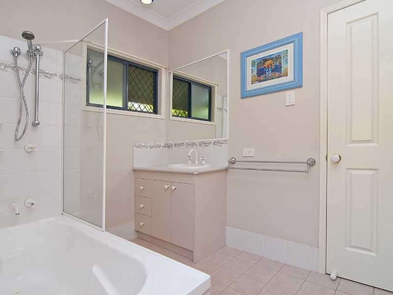 28 Watercress Avenue, Cornubia QLD 4130