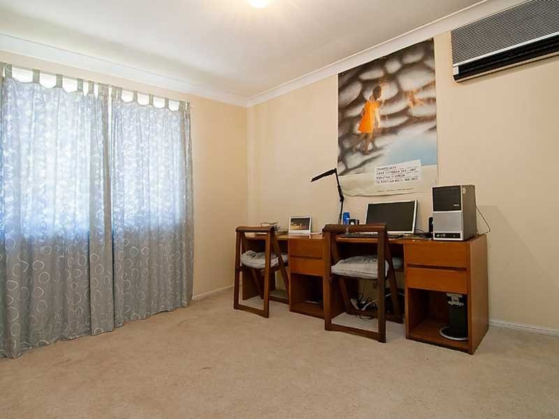 2 Monnow Place, Carina QLD 4152