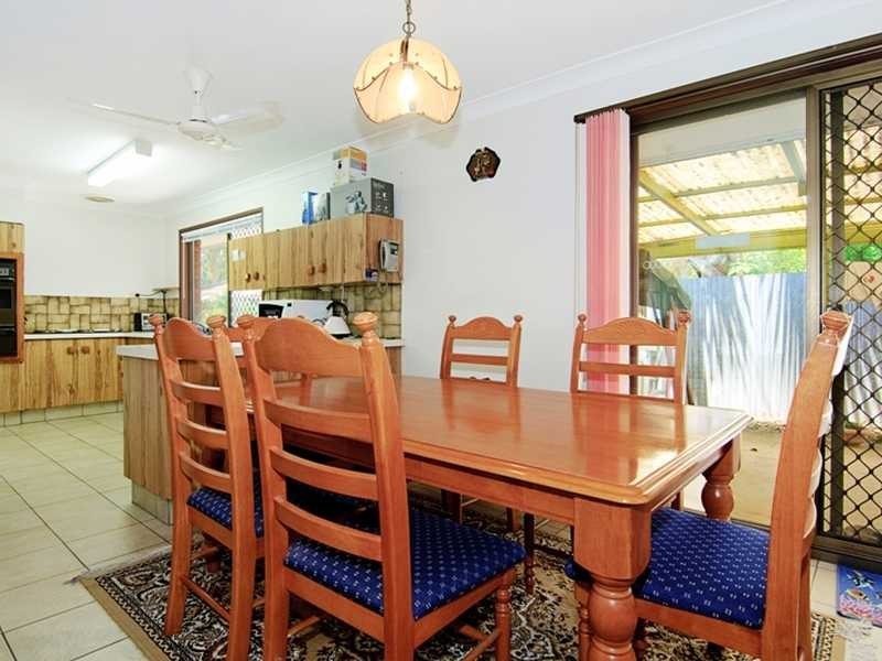 46 Paradise Road, Slacks Creek QLD 4127