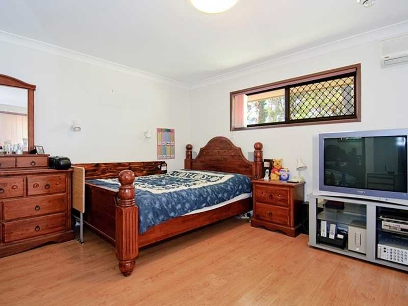 46 Paradise Road, Slacks Creek QLD 4127