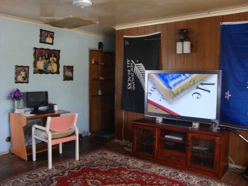 83 Mayes Avenue, Kingston QLD 4114