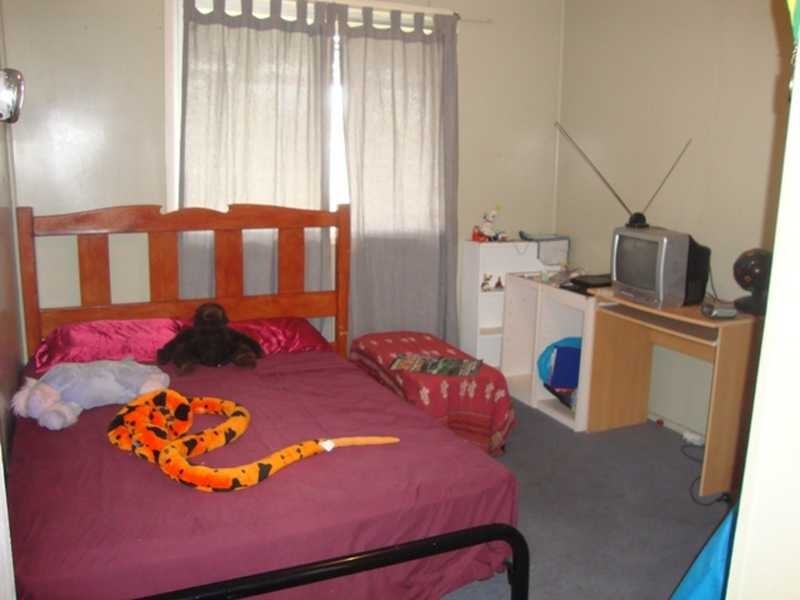 243 Kingston Road, Woodridge QLD 4114