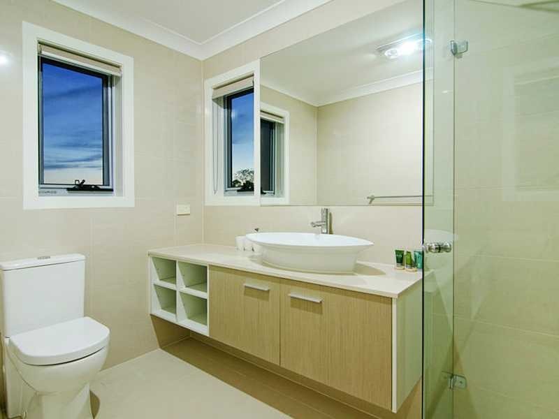 1 Mark Townend Link, Daisy Hill QLD 4127