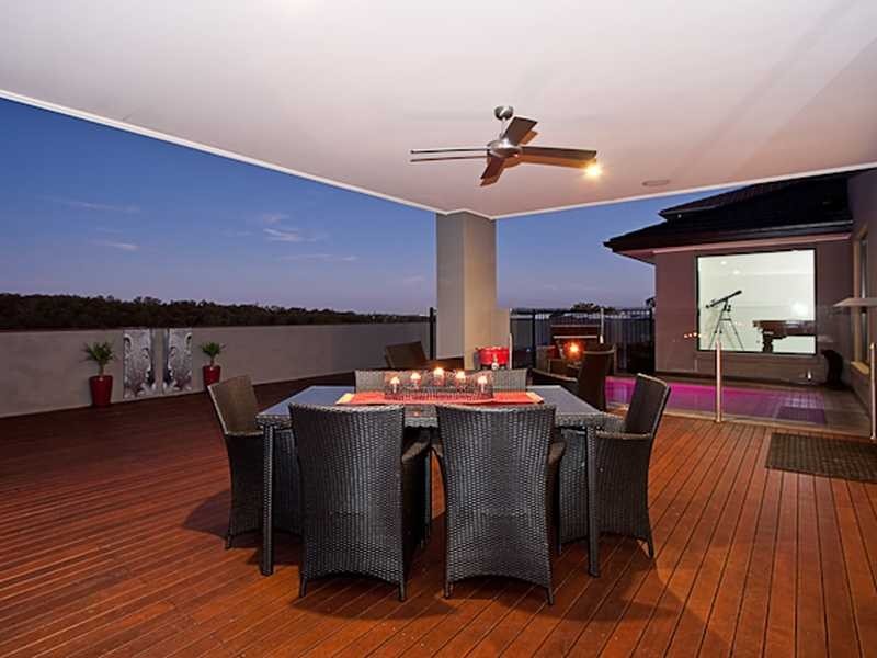 68 John Markwell Pde, Daisy Hill QLD 4127