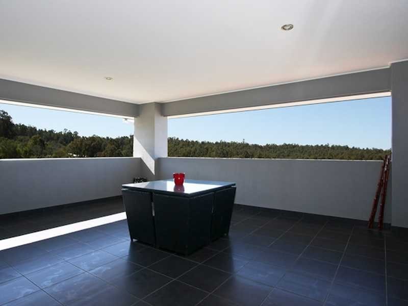 68 John Markwell Pde, Daisy Hill QLD 4127