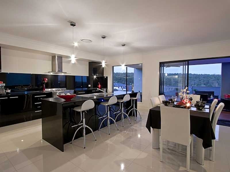 68 John Markwell Pde, Daisy Hill QLD 4127