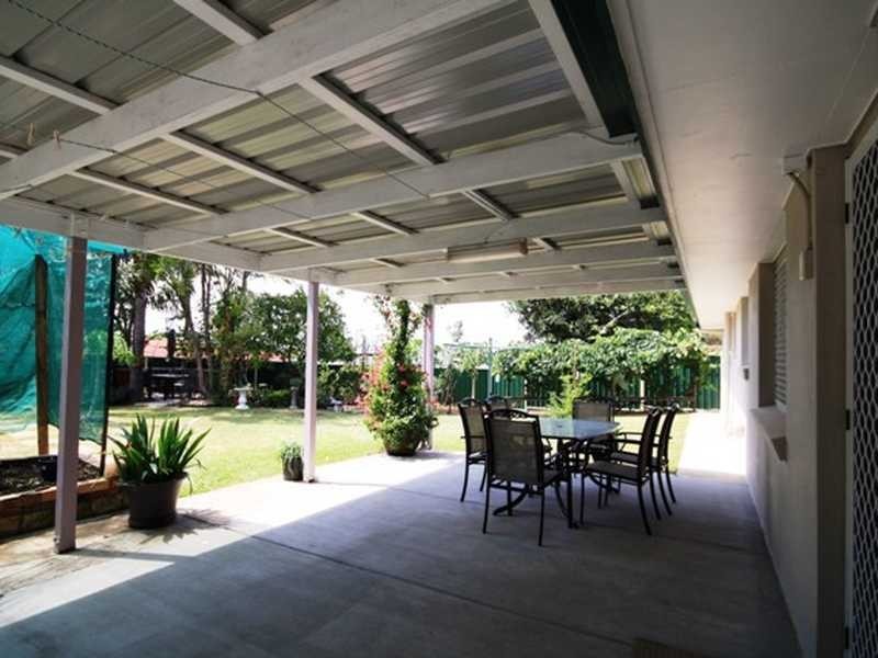 152 Barbaralla Drive, Springwood QLD 4127