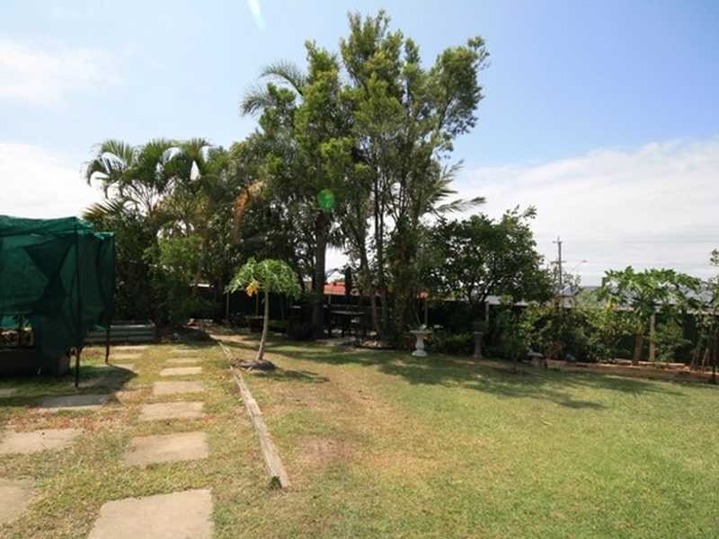 152 Barbaralla Drive, Springwood QLD 4127
