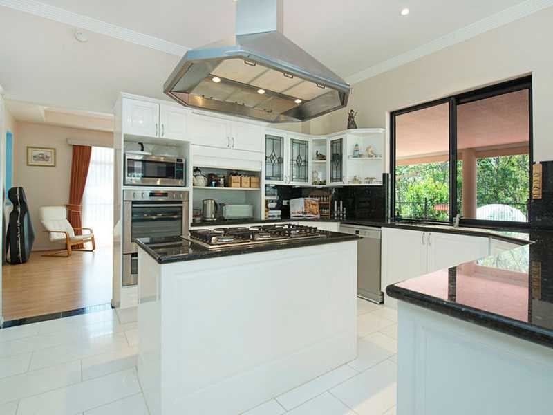 64 Highview Terrace, Daisy Hill QLD 4127