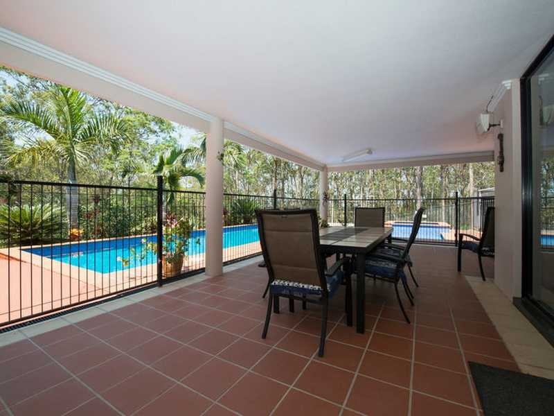 64 Highview Terrace, Daisy Hill QLD 4127