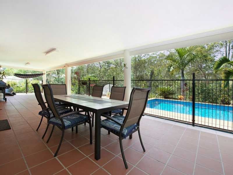 64 Highview Terrace, Daisy Hill QLD 4127