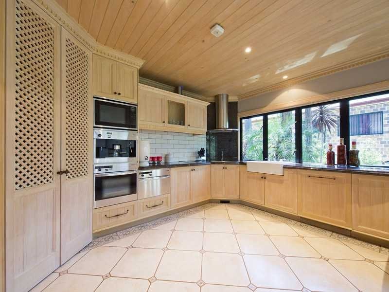 24 Leo Lindo Drive, Shailer Park QLD 4128