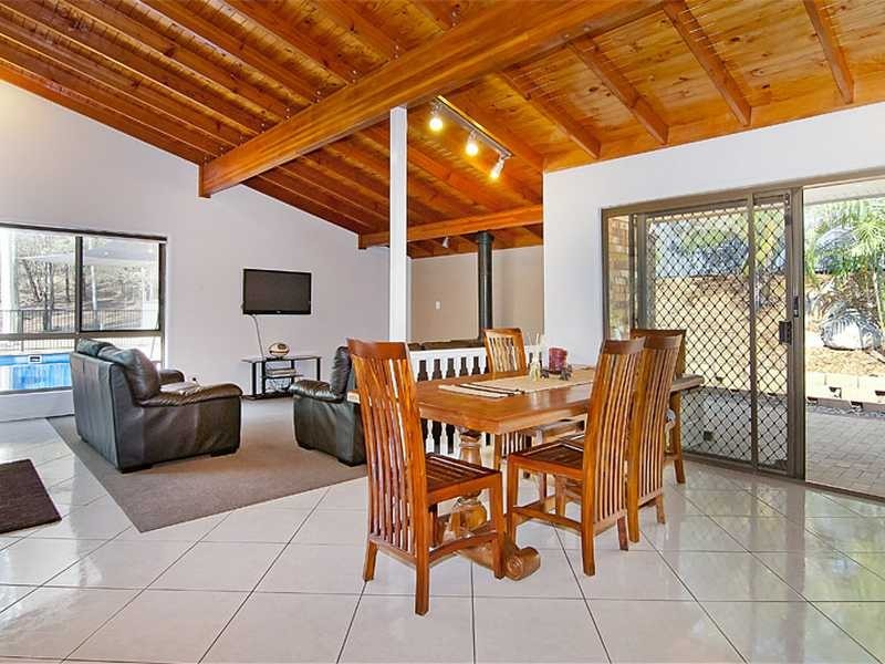 302 Beenleigh Redland Bay Rd, Cornubia QLD 4130