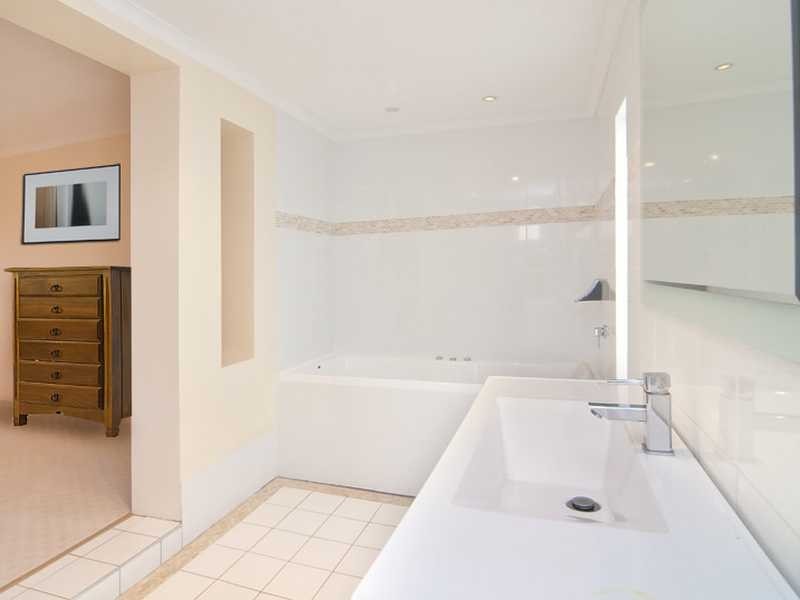 16 Borambil Road, Shailer Park QLD 4128