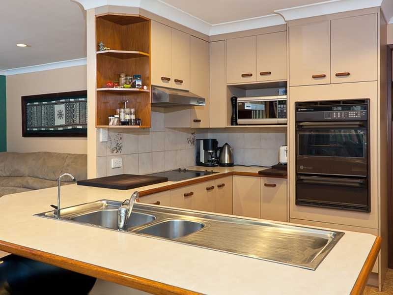 348 Chatswood Road, Shailer Park QLD 4128