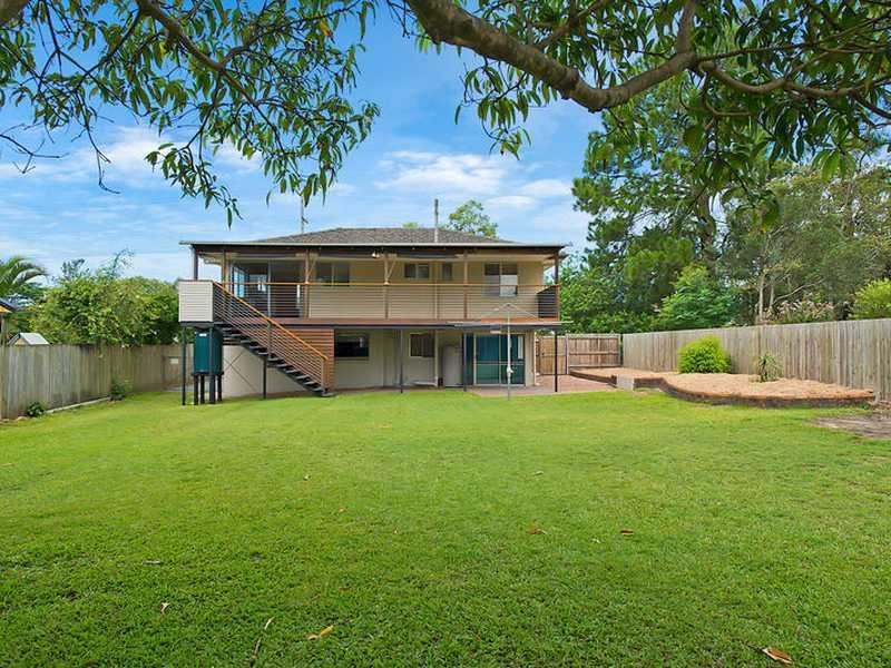 26 Lake Road, Slacks Creek QLD 4127