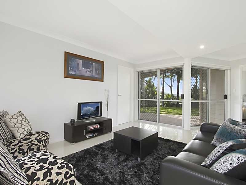 10 Leanne Court, Mount Warren Park QLD 4207