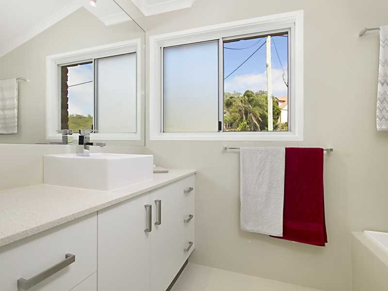 10 Leanne Court, Mount Warren Park QLD 4207