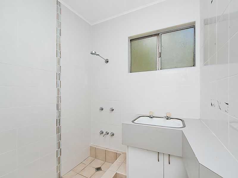 63 Poplar Avenue, Woodridge QLD 4114