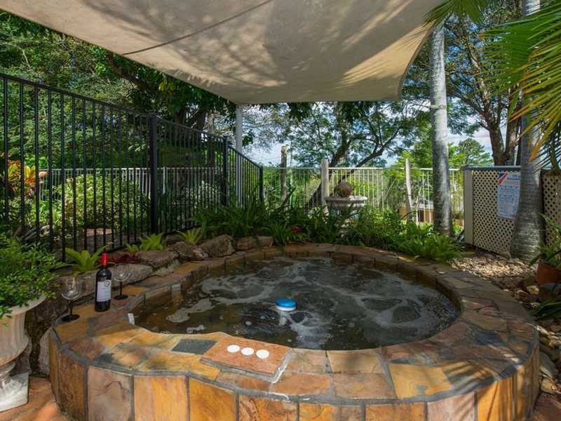 19 Highview Terrace, Daisy Hill QLD 4127