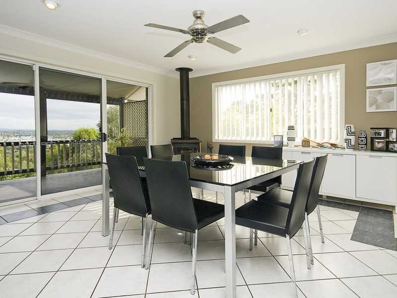 277 Springwood Road, Springwood QLD 4127