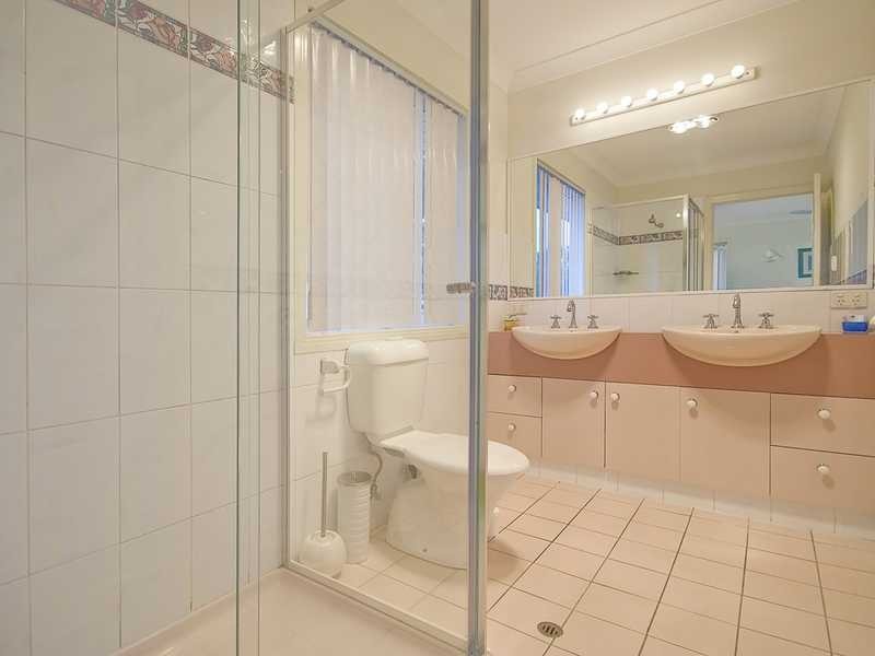 277 Springwood Road, Springwood QLD 4127